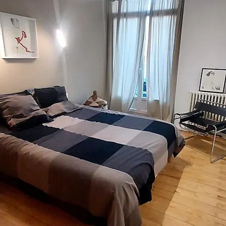 Comme A La Maison *